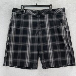 FILA Sport Golf Shorts Mens‎ 38 Black Plaid Stretch Fabric Mid Rise 10.5 In
